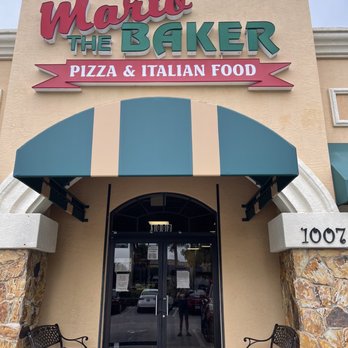 Mario The Baker - the entrance to the restaurant - Pizza Near Me - Royal Palm Beach, Florida