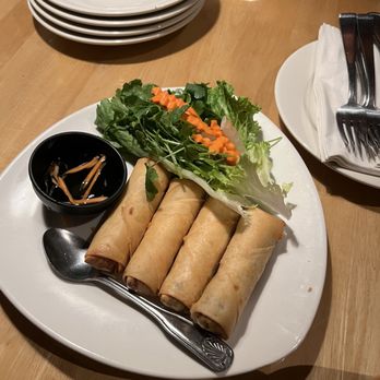 Le Basil - Egg Vietnamese Crispy Rolls - Thai Near Me - Palm Desert, California Le Basil - Egg Vietnamese Crispy Rolls - Thai Near Me - Palm Desert, California