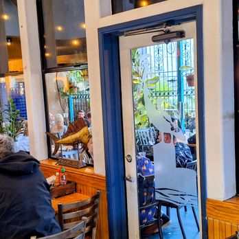 Blue Water - The interior has the general feel and there is also some exterior seating, which works perfectly fine most of the year - Seafood Near Me - San Diego, California