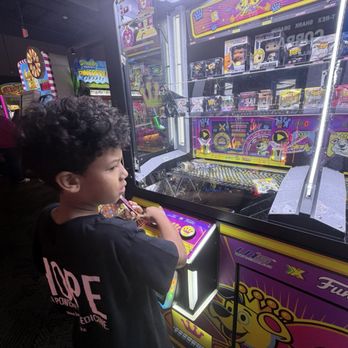 Hope Kids - Dave & Busters - Community Service/Non-Profit Near Me Hope Kids - Dave & Busters - Community Service/Non-Profit Near Me