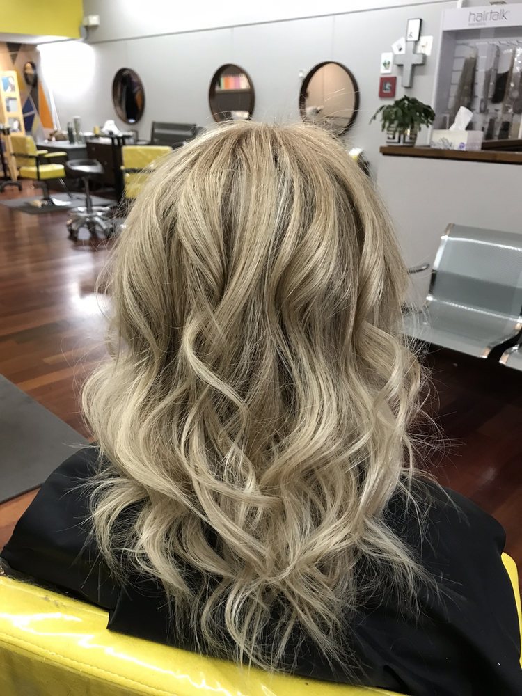 TECHNIQUE SALON Updated June 2024 25 Photos 354 Main St, Grand