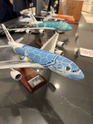 ANA LOUNGE by null