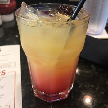 Another Broken Egg Cafe - American Near Me - Baton Rouge, Louisiana
