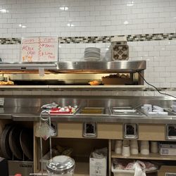 Hub City Diner - Another eyes view while I sit at the bar