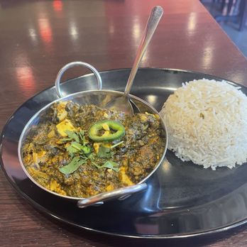 Tarka Indian Kitchen - Saag (GF) - Indian Near Me - Spring, Texas