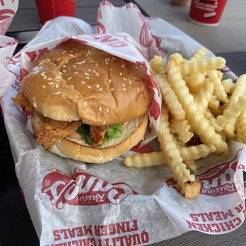 Raising Cane's Chicken Fingers - Fast Food Near Me - Sandy, Utah Raising Cane's Chicken Fingers - Fast Food Near Me - Sandy, Utah