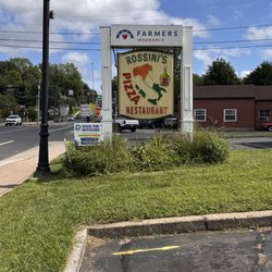 Rossini's Italian Restaurant & Pizza - The Sign