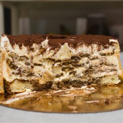 Amico Bakery - Tiramisu Cake