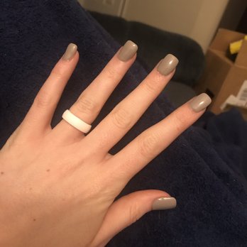 Revive Nails & Spa - Nail Salons Near Me - Vista, California