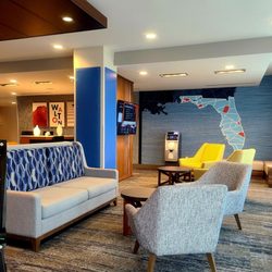 Holiday Inn Express Fort Walton Beach Central