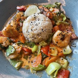 Shrimp Coconut Curry Bowl