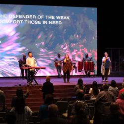 Elsinore First Assembly - Sunday morning worship