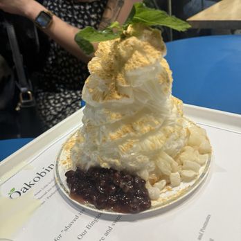 Oakobing - Injeolmi Shaved Ice - Shaved Ice Near Me - Los Angeles, California Oakobing - Injeolmi Shaved Ice - Shaved Ice Near Me - Los Angeles, California