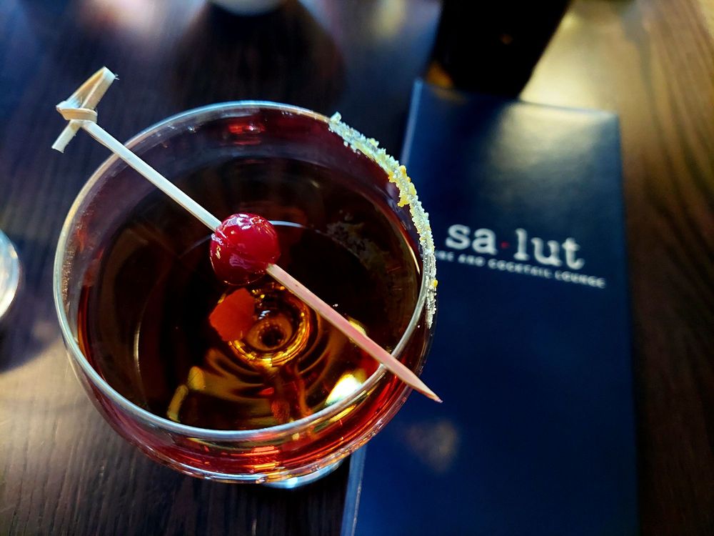 SALUT WINE AND COCKTAIL LOUNGE 11 Photos & 11 Reviews 3119 SW