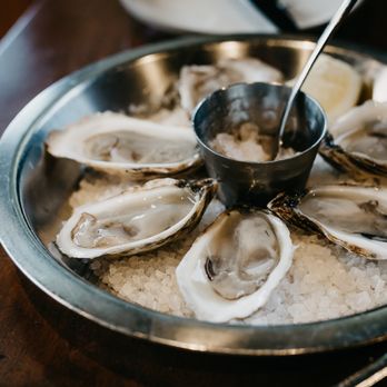 The Wolf - Delicious oysters - New American Near Me - Oakland, California The Wolf - Delicious oysters - New American Near Me - Oakland, California