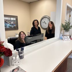 Northwest Hearing + Tinnitus - Northwest Hearing + Tinnitus front desk.