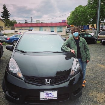 Daily Deals Auto Sales - Used Car Dealers Near Me - Lynnwood, Washington
