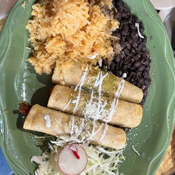 El Mariachi Mexican Restaurant II - Chicken Tacos Dorados - Mexican Near Me - Albany, New York El Mariachi Mexican Restaurant II - Chicken Tacos Dorados - Mexican Near Me - Albany, New York