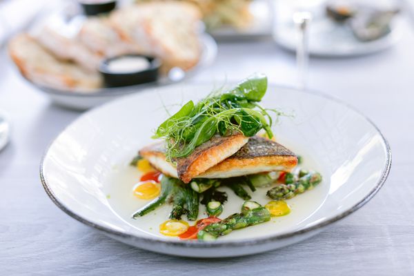 The Victor Restaurant and Bar by null