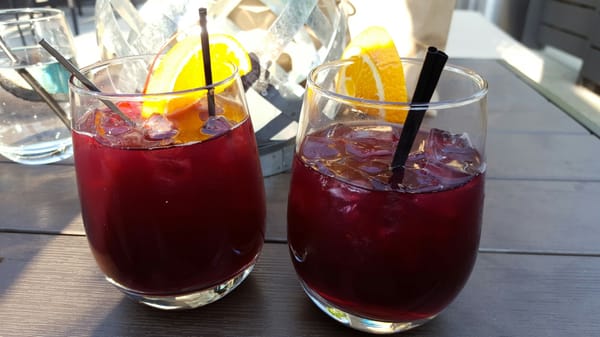 Magnolia’s Kitchen & Cocktails by null