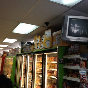 El Mambi Mkt - Grocery Near Me - Glendale, California
