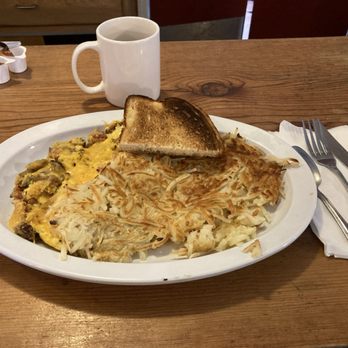 Papa's New Roost - Delicious, Meatlovers Scramble - American Near Me - Sonora, California