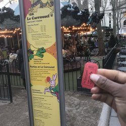 Le Carrousel - Got my ticket!