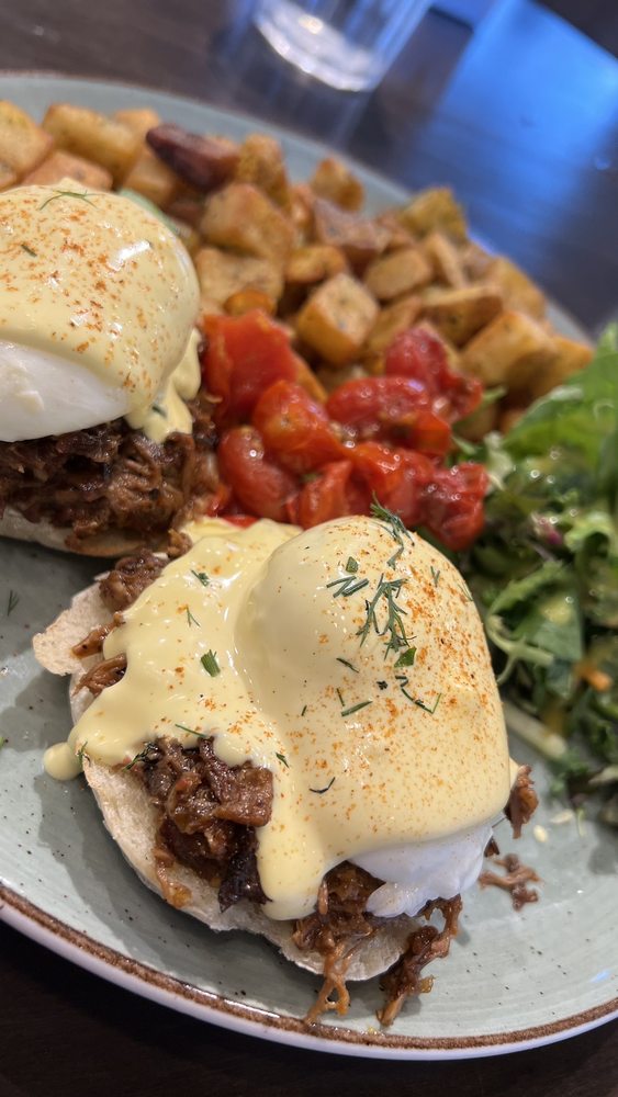 EGGSTATIC 37 Photos & 20 Reviews 5019 Spectrum Way, Mississauga