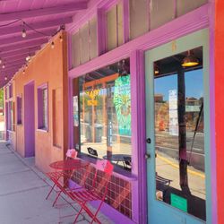 El Cortez Theater - Little hot dog place. So cute!