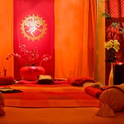 Massagelounge