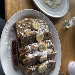 Matt and Mandy's Family Diner - Banana Bread French Toast
