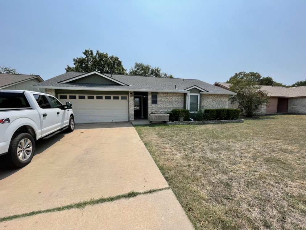 Slide of Kings Ranch Construction and Roofing