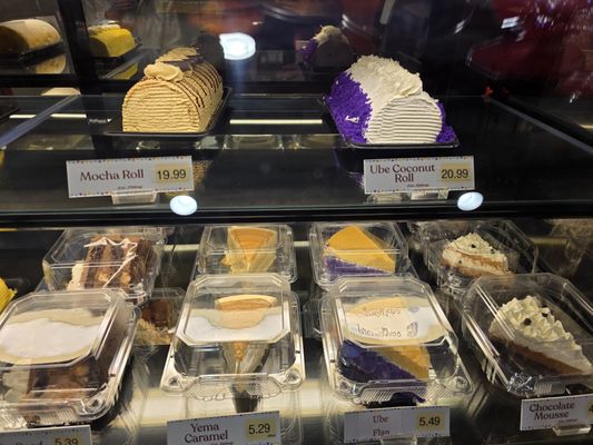 Red Ribbon Bakeshop by null