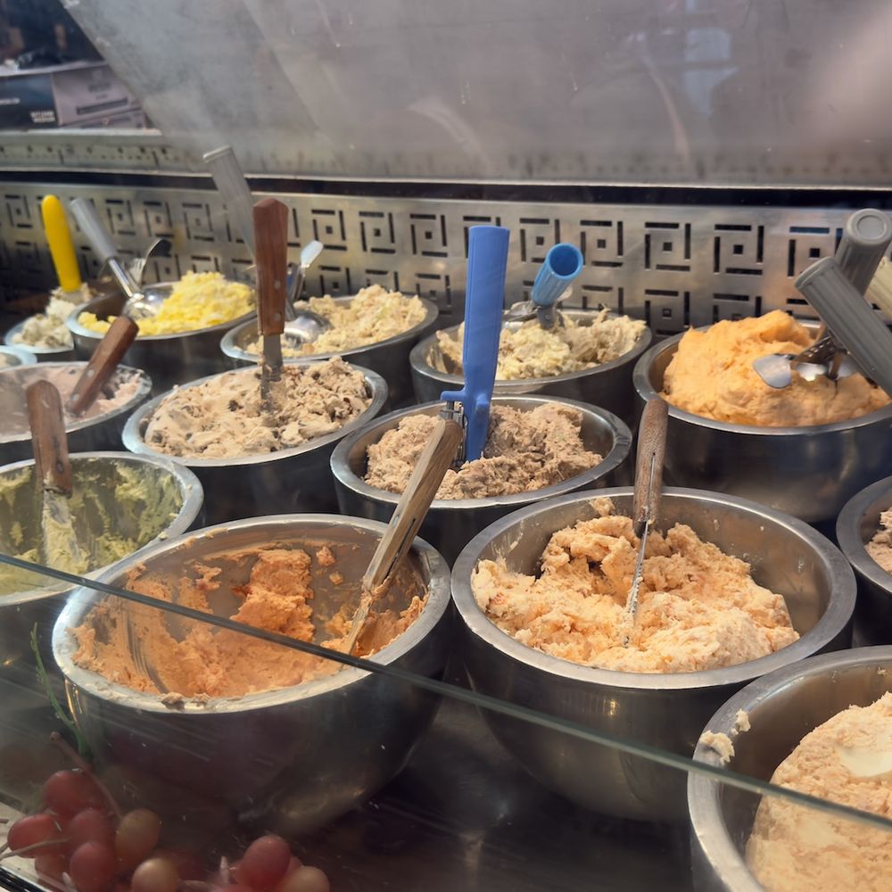 8 kinds of cream cheese - and 3 flavors of vegan schmear 8 kinds of cream cheese - and 3 flavors of vegan schmear