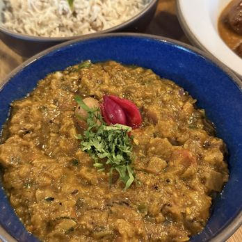 Besharam - Ringan no oro - Indian Near Me - San Francisco, California