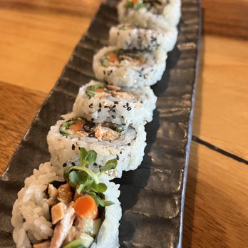 Oao - Sushi Bar & Grill at Wailea - salmon skin roll - Sushi Bars Near Me - Kihei, Hawaii Oao - Sushi Bar & Grill at Wailea - salmon skin roll - Sushi Bars Near Me - Kihei, Hawaii