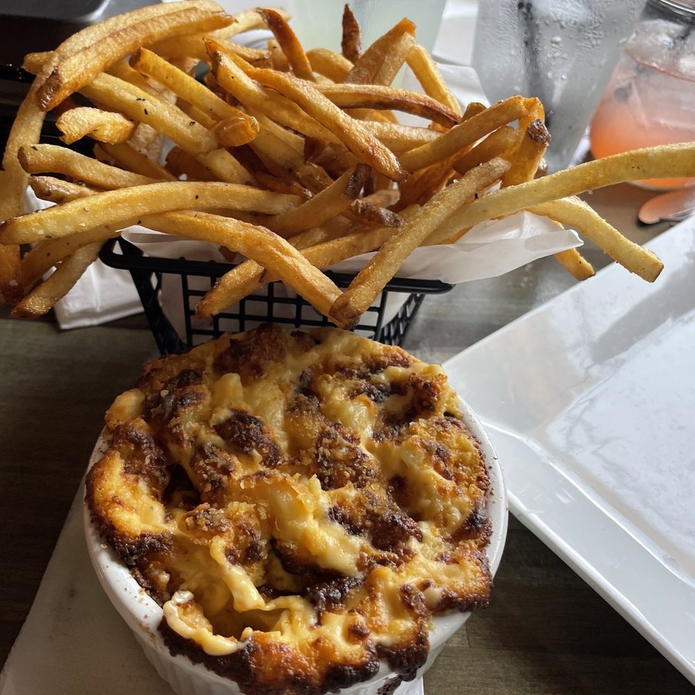 The Stillery - Mac and cheese and fries - Music Venues Near Me - Phoenix, Arizona The Stillery - Mac and cheese and fries - Music Venues Near Me - Phoenix, Arizona