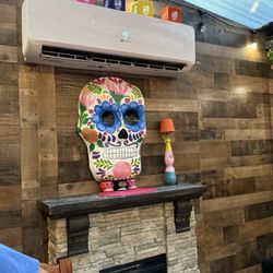 Frida's Mexican Restaurant & Cantina - Decor in seating area