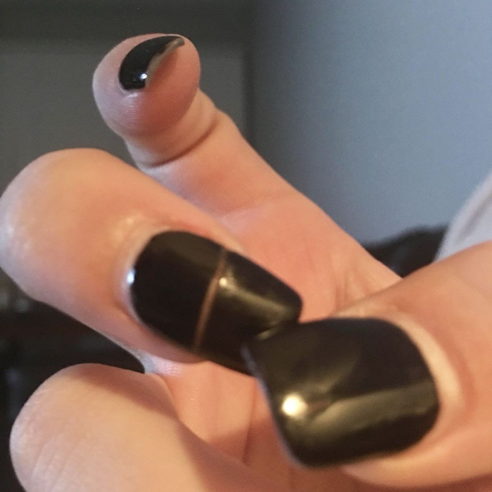 Bad acrylic nail job! Bad acrylic nail job!