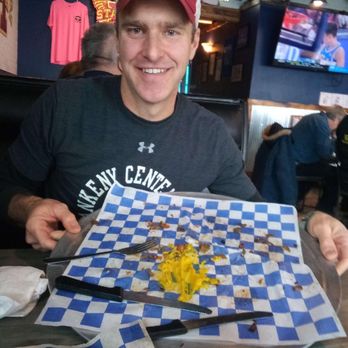 5th Quarter Bar & Grill - Cleaned plate - Sports Bars Near Me - Van Meter, Iowa