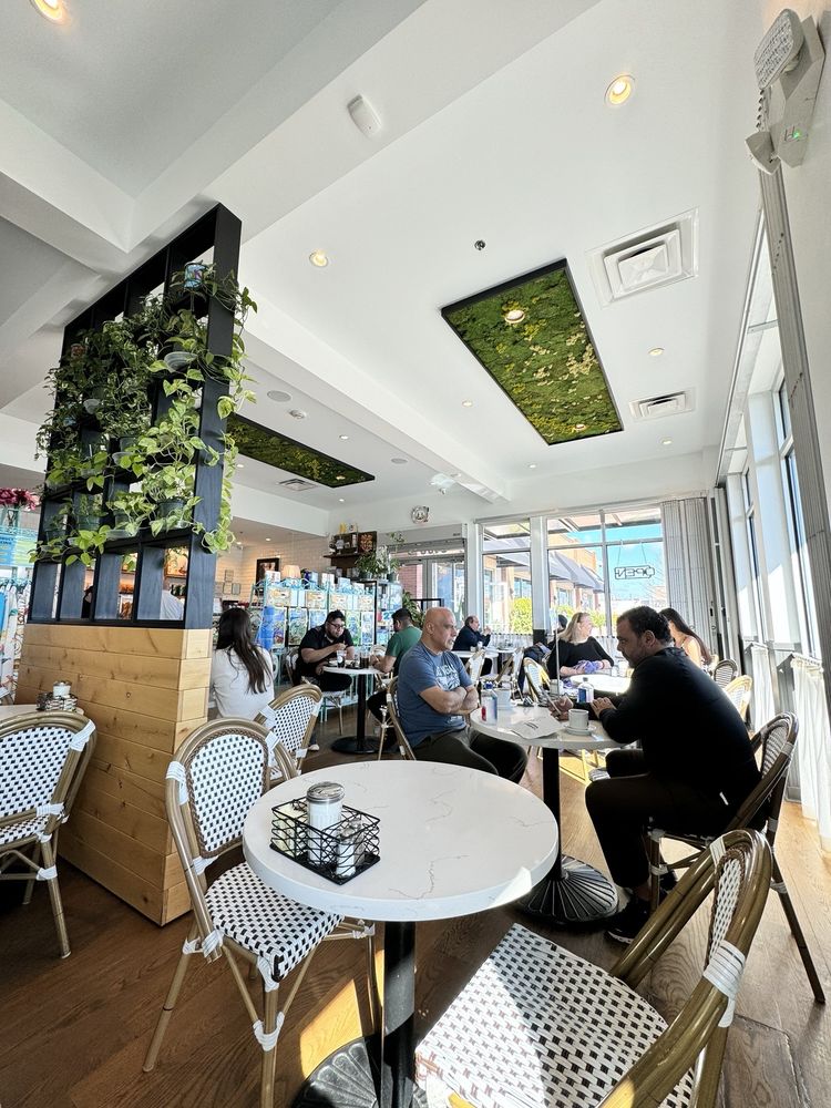 French Riviera Bakery Cafe