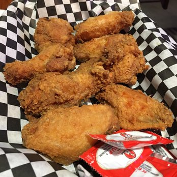 Darrow's New Orleans Grill - Chicken wings. Perfectly breaded and very meaty. - Cajun/Creole Near Me - Carson, California