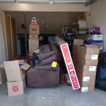 Association Management Concepts - People in my same building using garage for storage and the owner doesn't even live here! - Homeowner Association Near Me - Sacramento, California Association Management Concepts - People in my same building using garage for storage and the owner doesn't even live here! - Homeowner Association Near Me - Sacramento, California