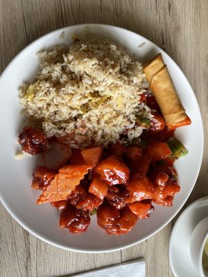 Lee's Chinese Food by null