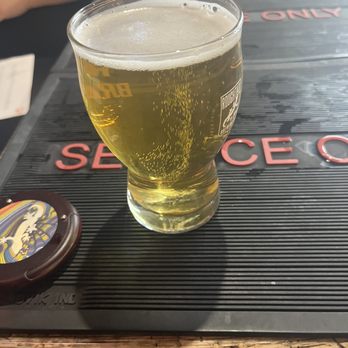 Roughtail Brewing - Roam and ramble blonde ale - Brewpubs Near Me - Oklahoma City, Oklahoma Roughtail Brewing - Roam and ramble blonde ale - Brewpubs Near Me - Oklahoma City, Oklahoma