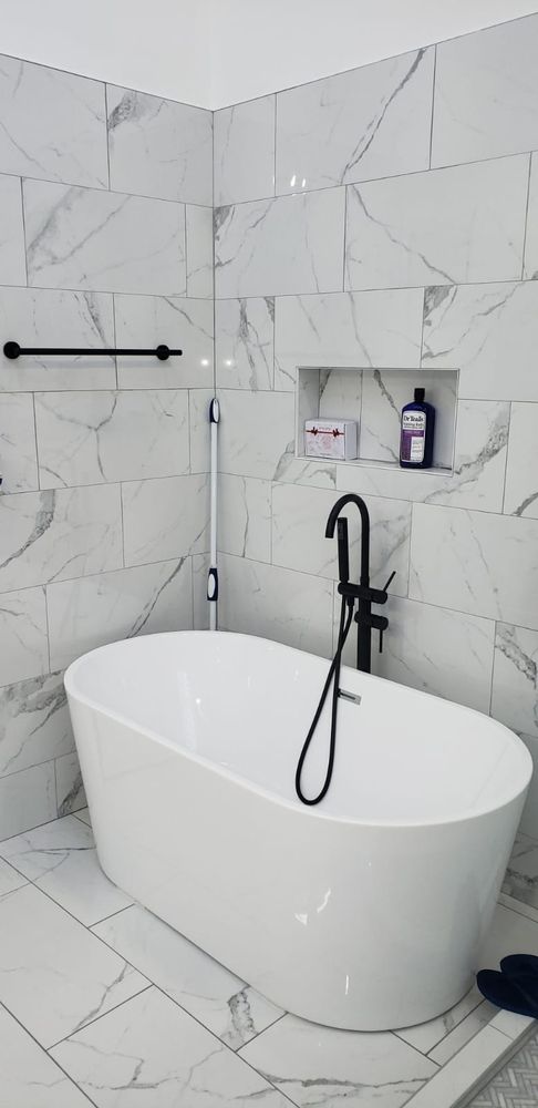 Slide of Leon Home Improvement