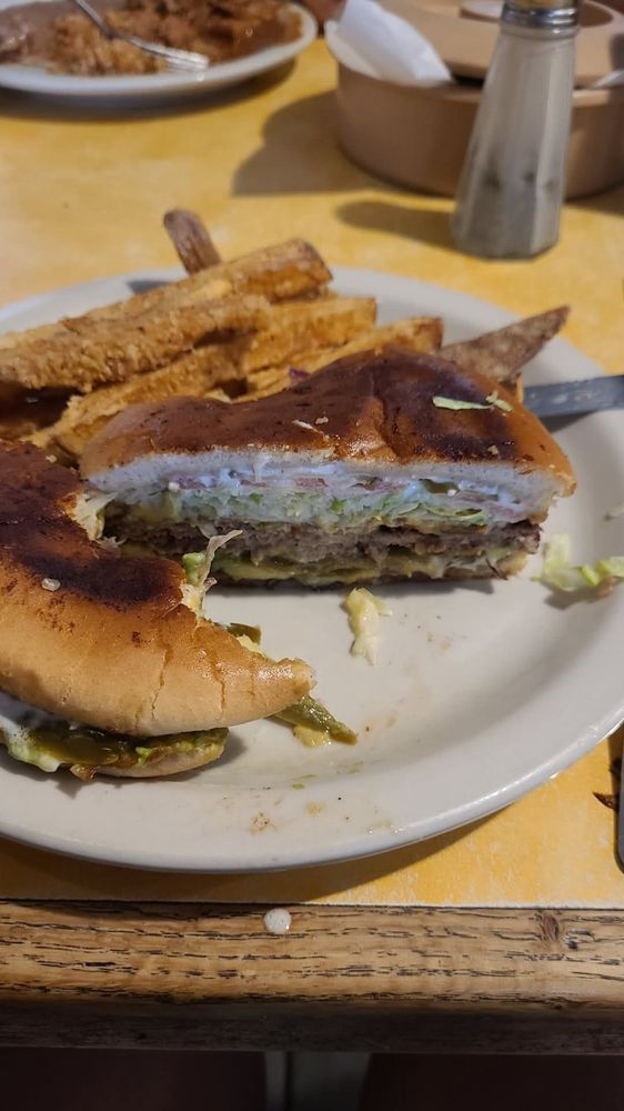 Archy's Homestyle Burgers Logo