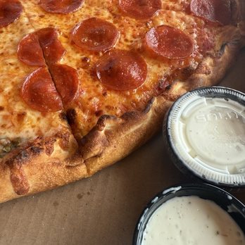 Bob & Tony's Pizza - Pizza Near Me - Estes Park, Colorado