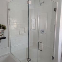 Frameless Shower Enclosure