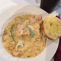 Seafood Alfredo